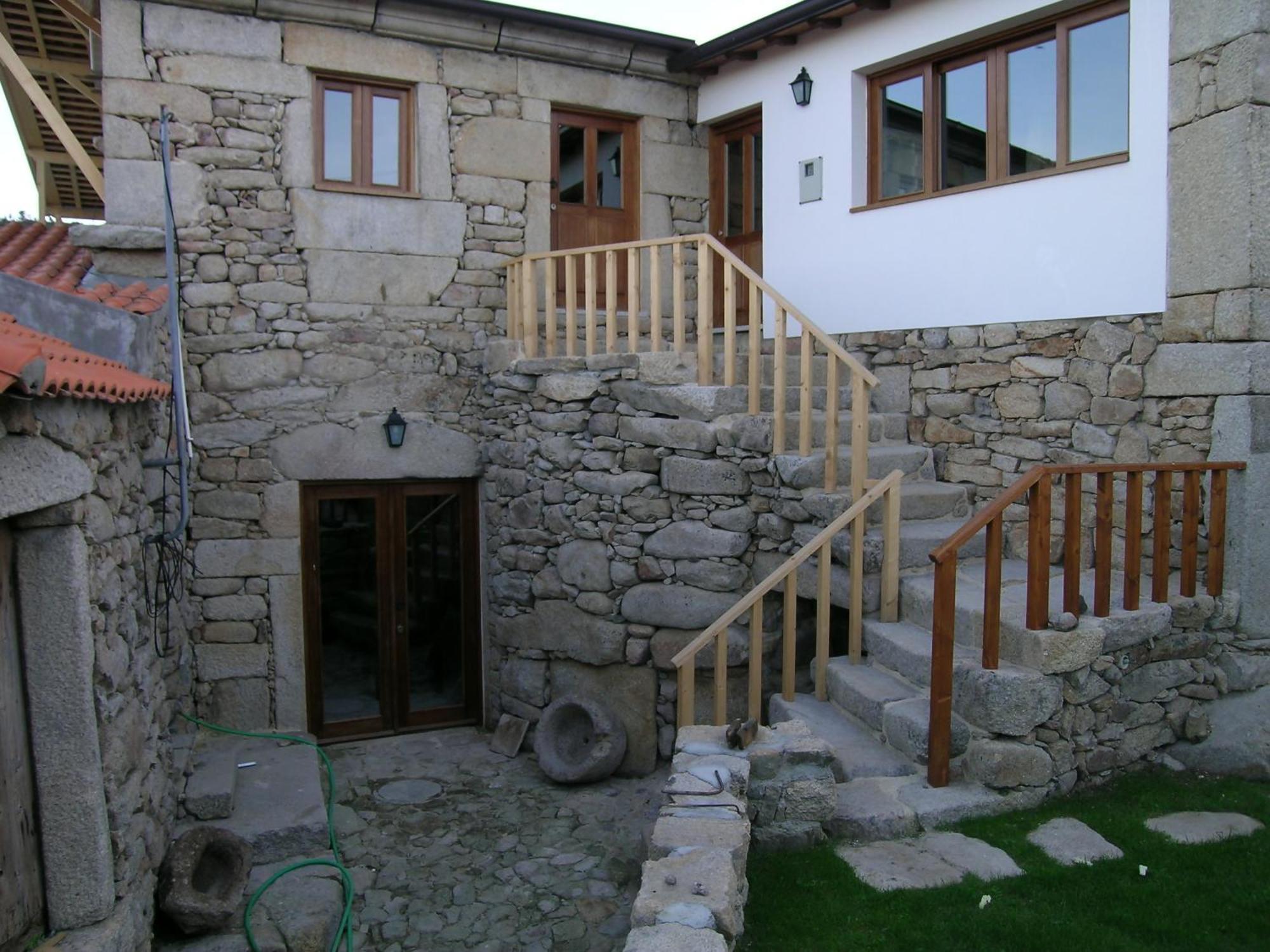 Outros Tempos Turismo De Aldeia Hotell Aricera Eksteriør bilde