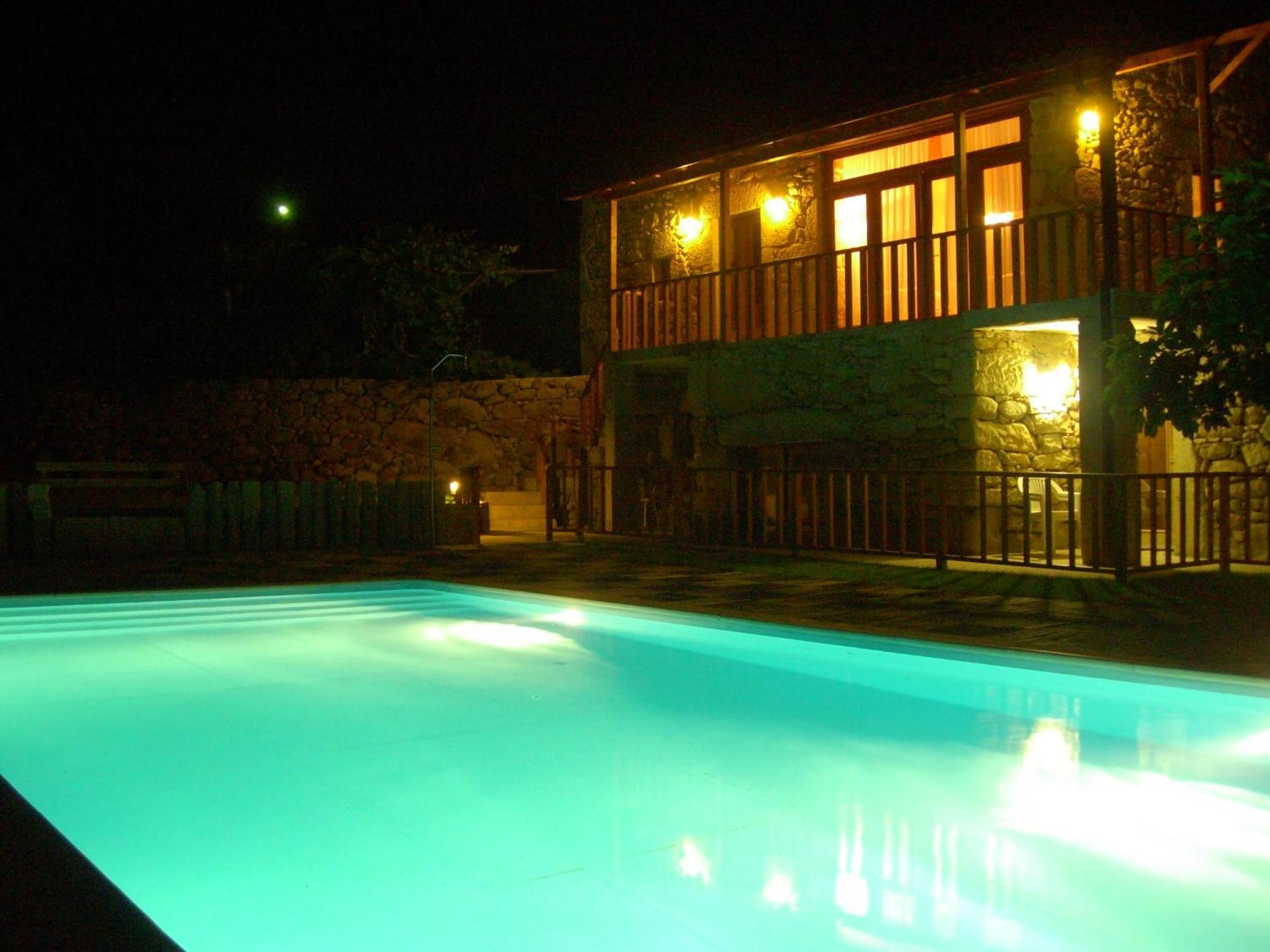 Outros Tempos Turismo De Aldeia Hotell Aricera Eksteriør bilde